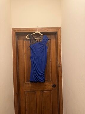 reformation neil knit dress Reformation Neil knit dress, , & , - Carousell
